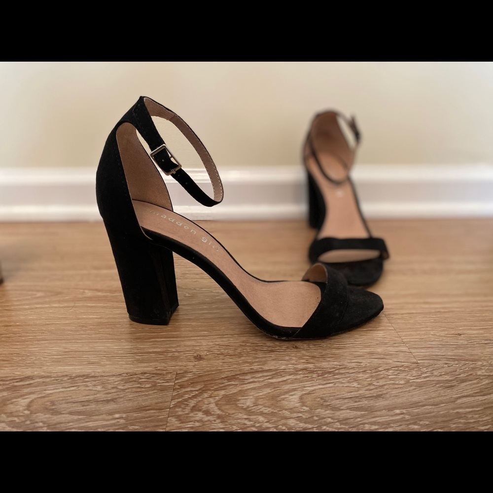 Madden Girl Black Heel Sandal Size 6.5